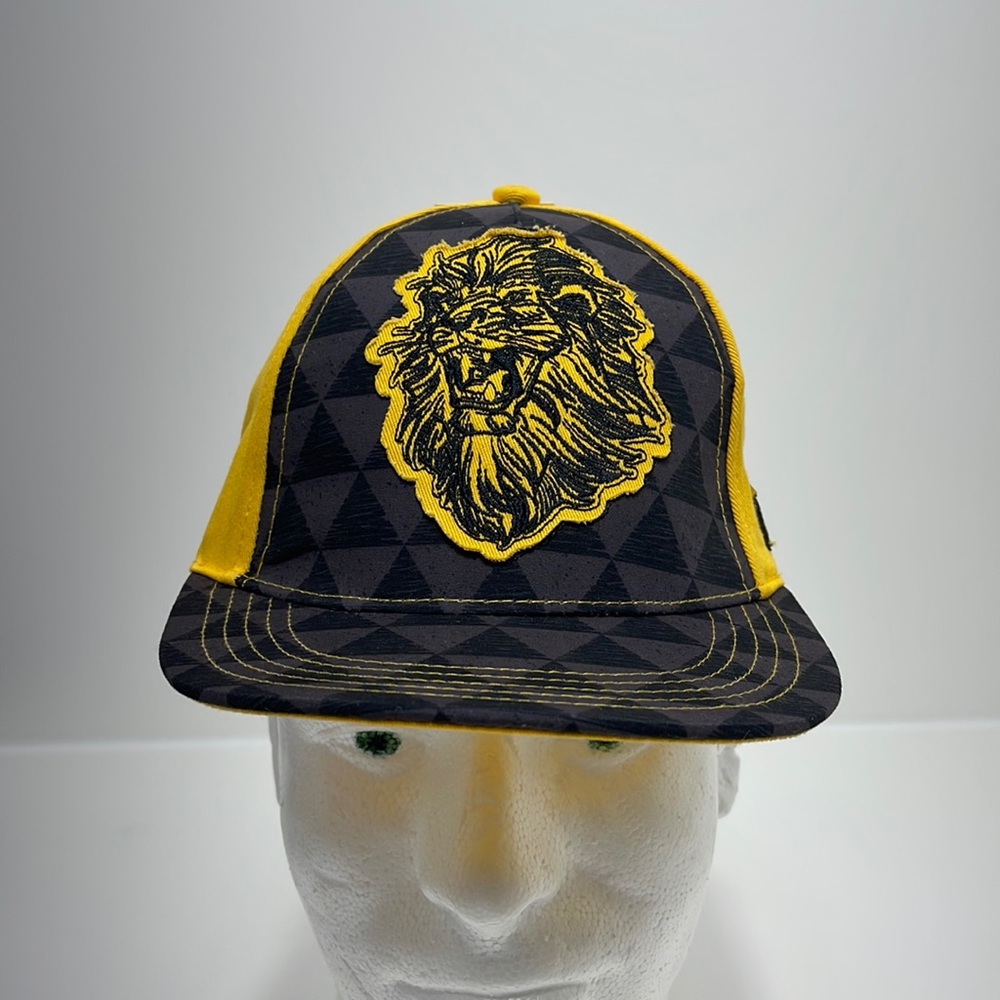 NWT kids Disney the lion king hat cap yellow black adjustable